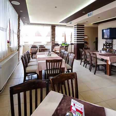 Hotel Sharkov Family