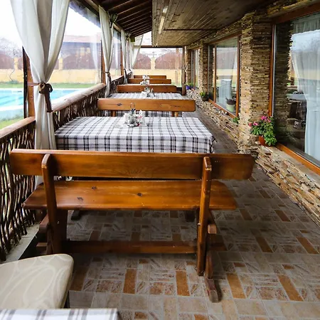 Sharkov Family Hotel